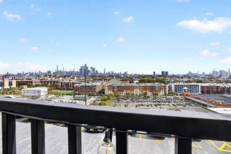 100 Manhattan Avenue Union City NJ 07087