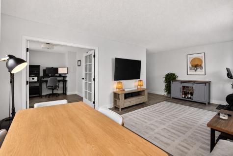 100 Manhattan Avenue Union City NJ 07087