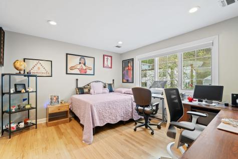 88 Myrtle Avenue Edgewater NJ 07020