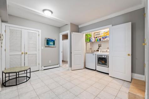 88 Myrtle Avenue Edgewater NJ 07020