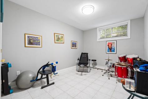 88 Myrtle Avenue Edgewater NJ 07020