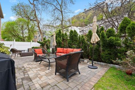 88 Myrtle Avenue Edgewater NJ 07020
