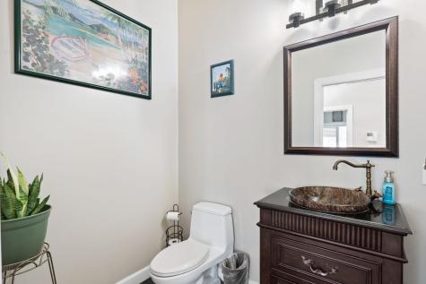 88 Myrtle Avenue Edgewater NJ 07020