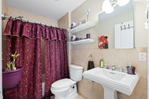 88 Myrtle Avenue Edgewater NJ 07020
