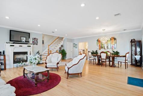 88 Myrtle Avenue Edgewater NJ 07020