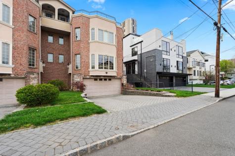 88 Myrtle Avenue Edgewater NJ 07020