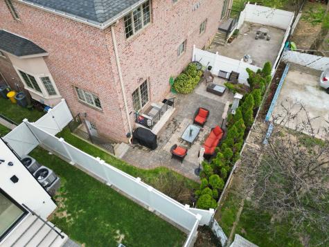 88 Myrtle Avenue Edgewater NJ 07020