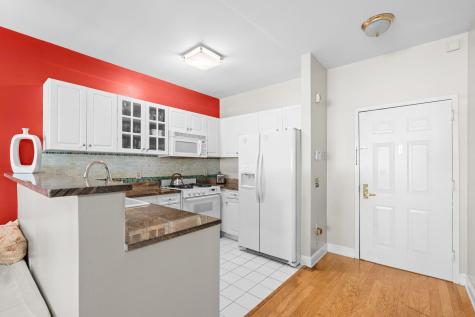 40 Constitution Way Jersey City NJ 07305