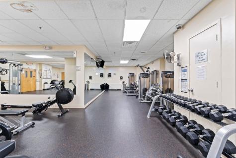 6040 Boulevard East West New York NJ 07093