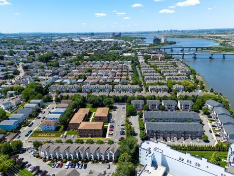 196 Blue Heron Drive Secaucus NJ 07094