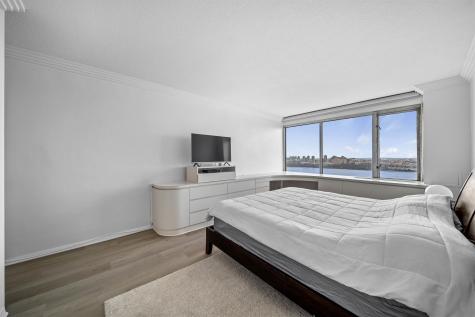 6 Horizon Road Fort Lee NJ 07024