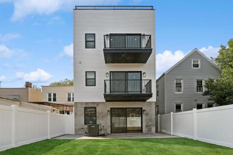 220 Freeman Avenue Jersey City NJ 07306