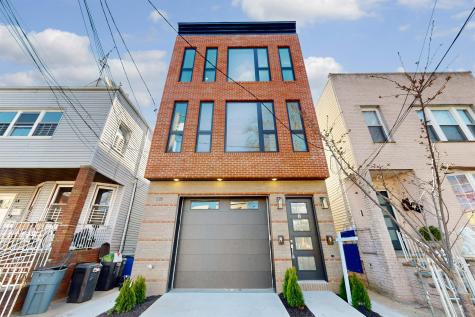 220 Freeman Avenue Jersey City NJ 07306