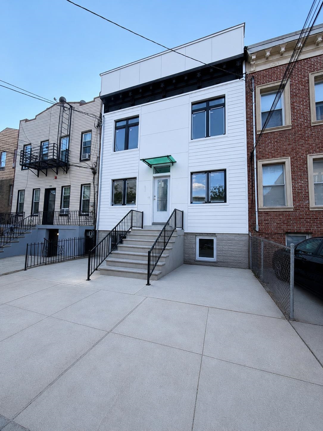 291 New York Avenue Jersey City NJ 07307