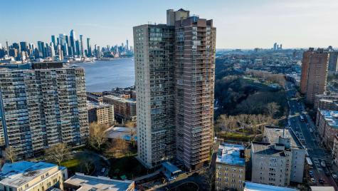6040 Boulevard East West New York NJ 07093