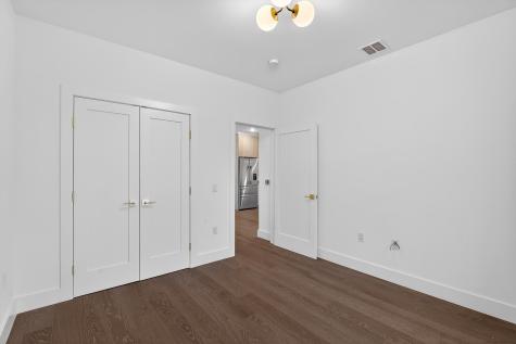 386 5th Street Jersey City NJ 07302