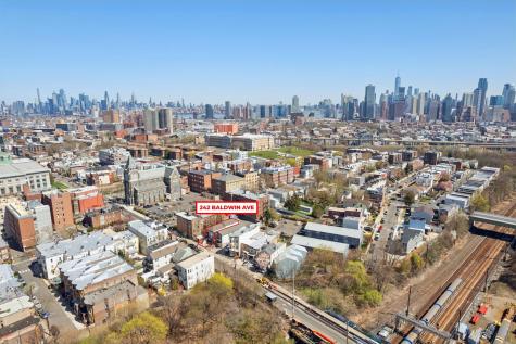 242 Baldwin Avenue Jersey City NJ 07306