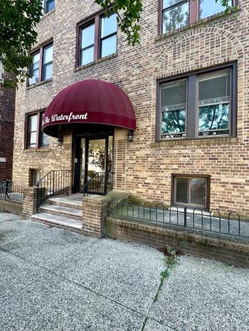 15 Broadway Bayonne NJ 07002