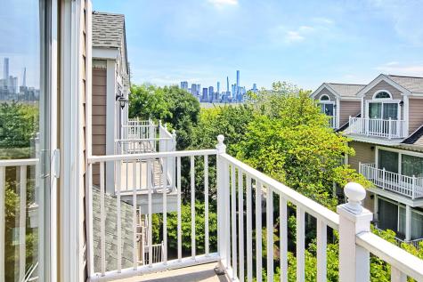 234 Price Court West New York NJ 07093