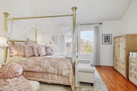 234 Price Court West New York NJ 07093