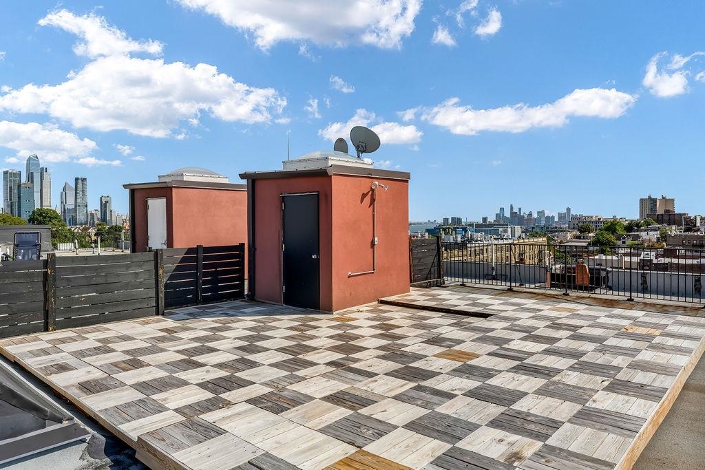 3519 Park Avenue Union City NJ 07087