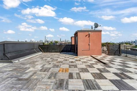 3519 Park Avenue Union City NJ 07087