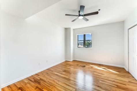 3519 Park Avenue Union City NJ 07087