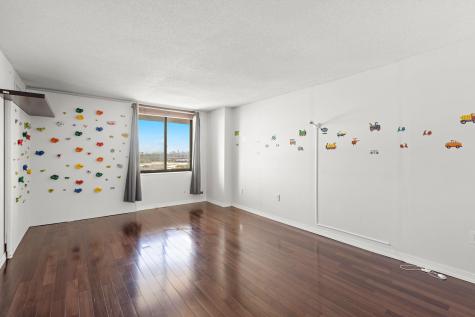 1603 Harmon Cove Tower Secaucus NJ 07094