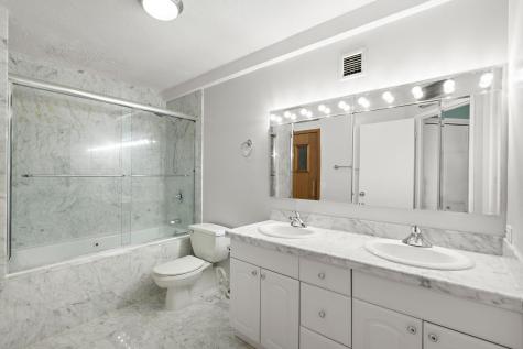 1603 Harmon Cove Tower Secaucus NJ 07094
