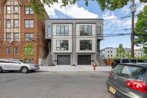 42 Waverly Street Jersey City NJ 07306