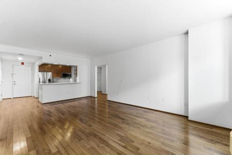 3103 City Place Edgewater NJ 07020-3145