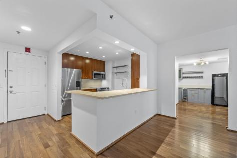 3103 City Place Edgewater NJ 07020-3145