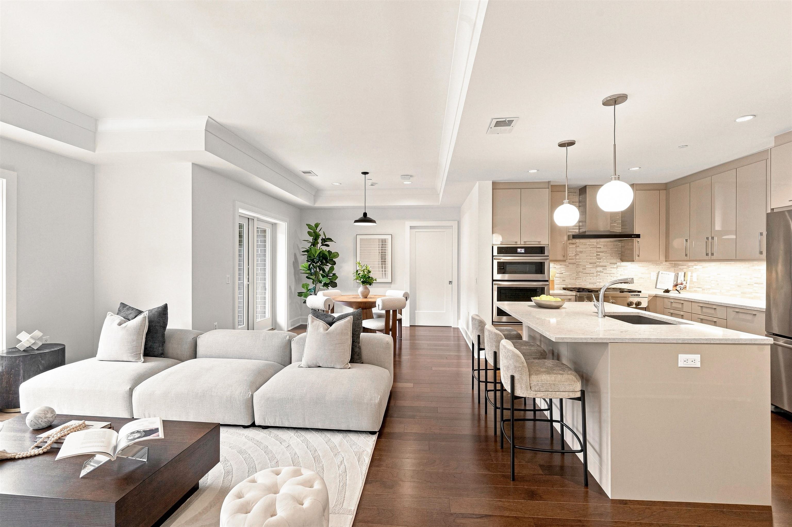 150 Henley Place Weehawken NJ 07086