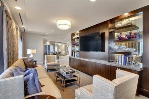 150 Henley Place Weehawken NJ 07086