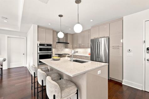 150 Henley Place Weehawken NJ 07086