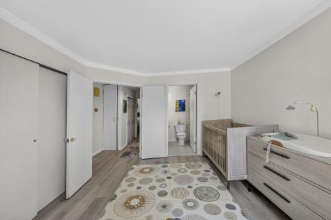 121 Country Club Drive Union Twp NJ 07083