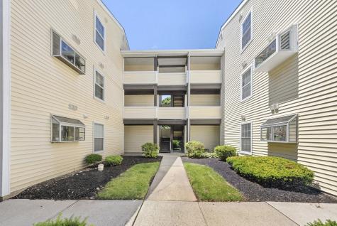 121 Country Club Drive Union Twp NJ 07083