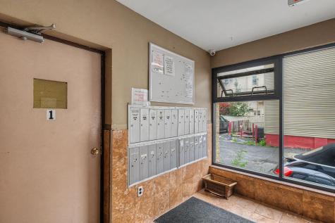 318 38th Street Union City NJ 07087