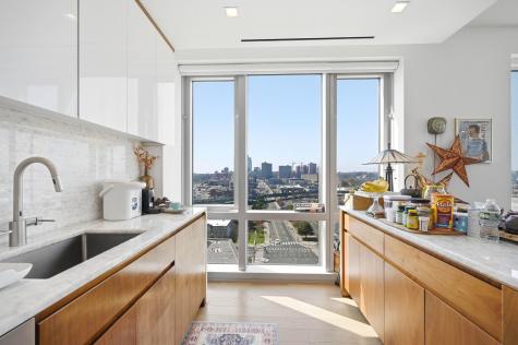 75 Park Lane Jersey City NJ 07310