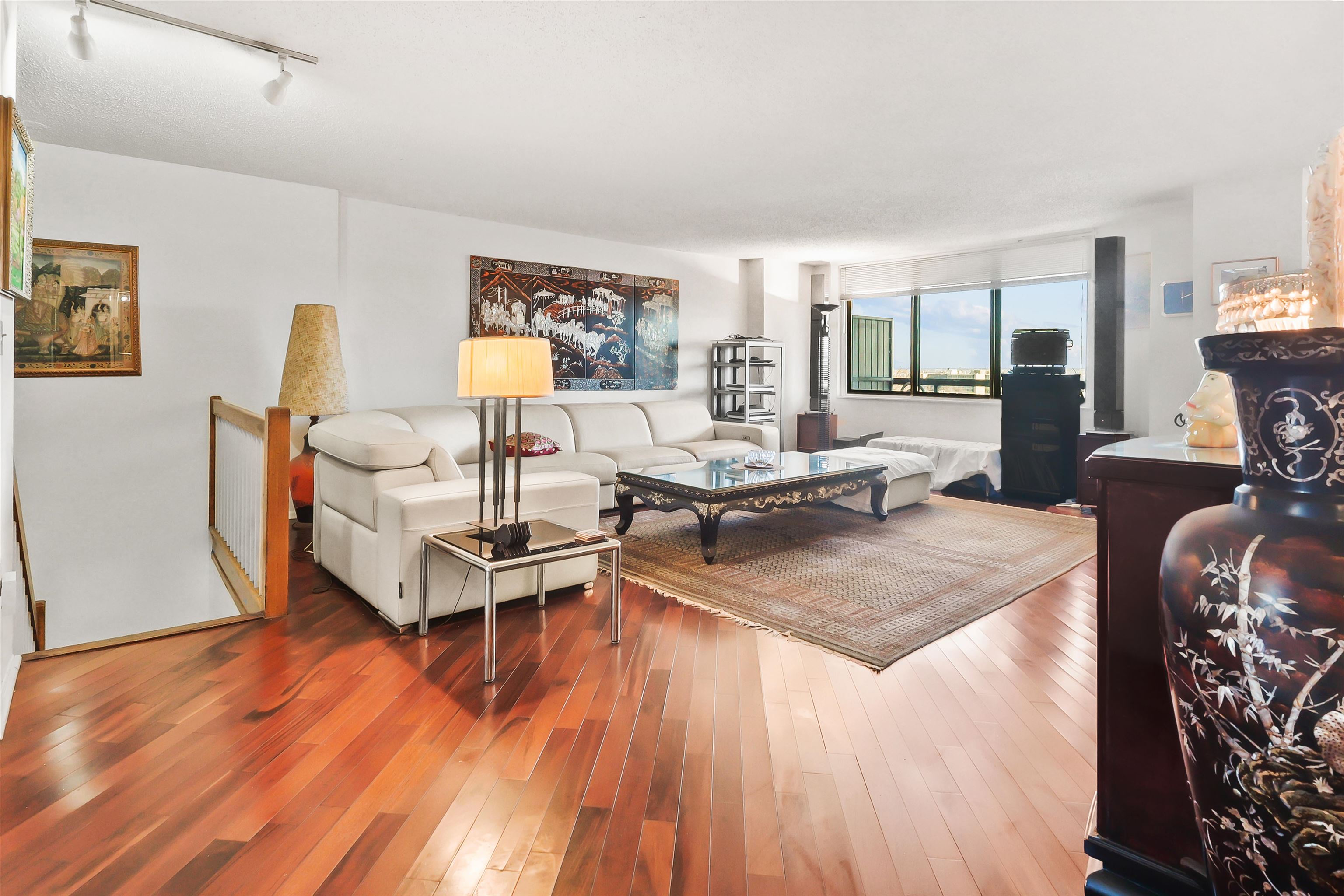 401 Harmon Cove Tower Secaucus NJ 07094