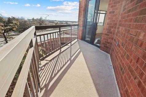 401 Harmon Cove Tower Secaucus NJ 07094