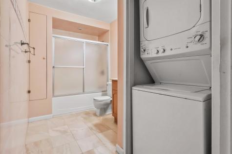 401 Harmon Cove Tower Secaucus NJ 07094
