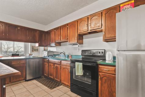 401 Harmon Cove Tower Secaucus NJ 07094