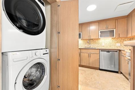 518-536 Gregory Avenue Weehawken NJ 07086