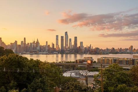 518-536 Gregory Avenue Weehawken NJ 07086