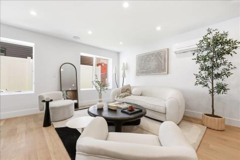 105 Laidlaw Avenue Jersey City NJ 07306
