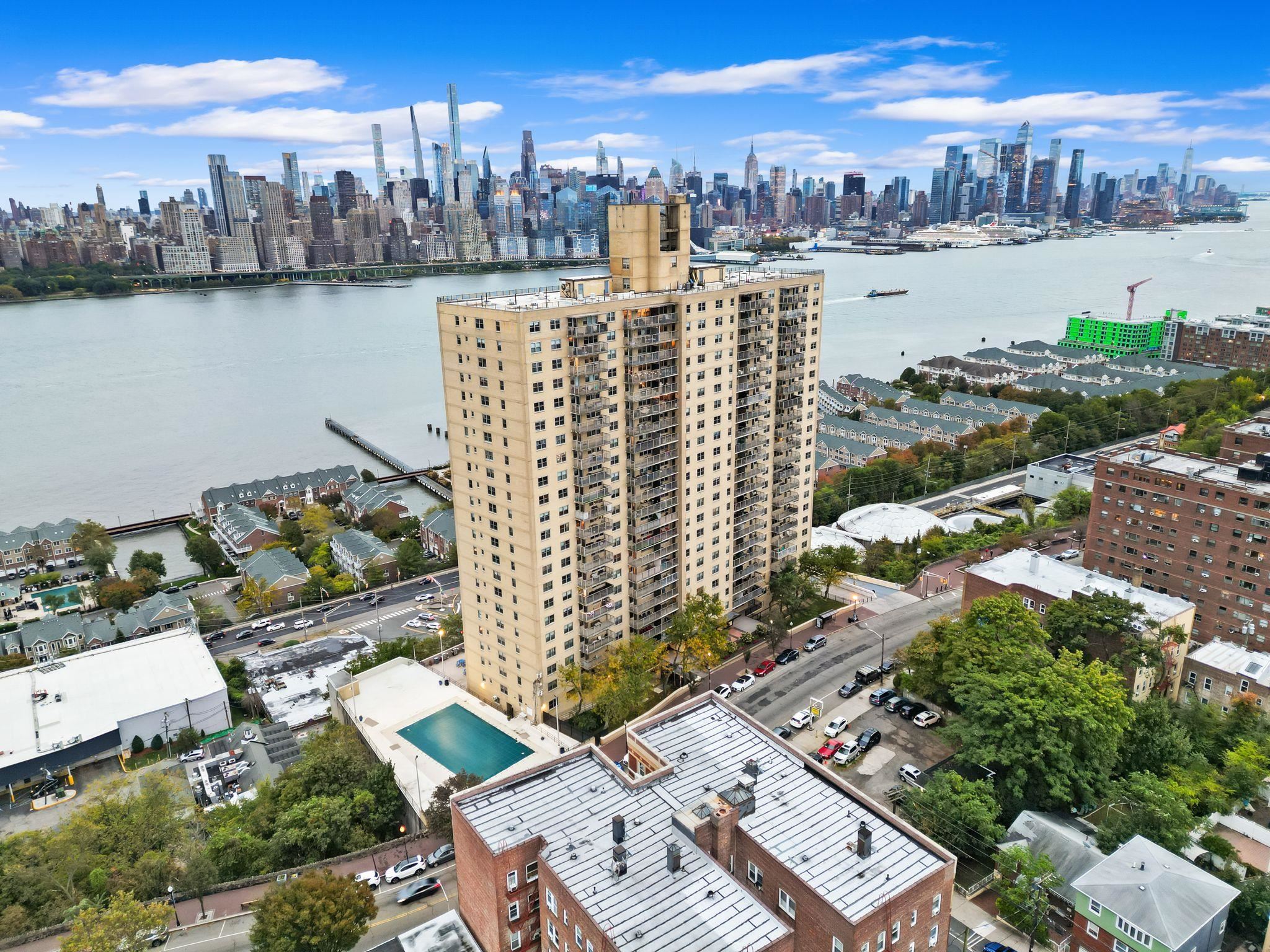6600 Boulevard East West New York NJ 07093