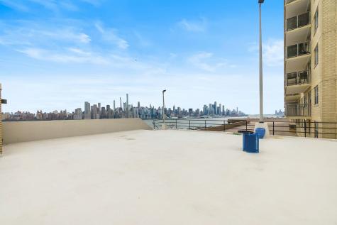6600 Boulevard East West New York NJ 07093