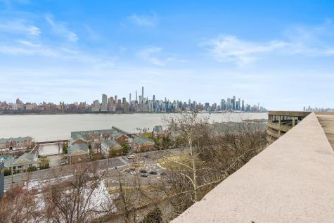 6600 Boulevard East West New York NJ 07093