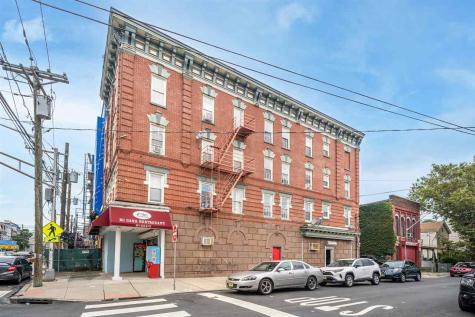 372 Communipaw Avenue Jersey City NJ 07304